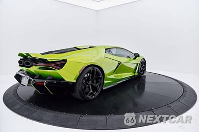 2025 Lamborghini Revuelto - zdjęcie 21 z 50 - miniatura