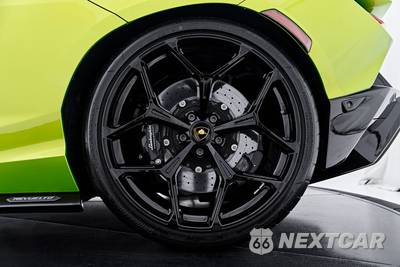 2025 Lamborghini Revuelto - zdjęcie 48 z 50 - miniatura