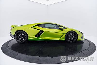 2025 Lamborghini Revuelto - zdjęcie 22 z 50 - miniatura
