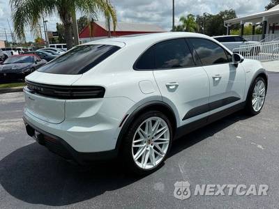 2024 Porsche Macan 4 Electric - zdjęcie 21 z 50 - miniatura