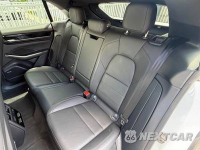 2024 Porsche Macan 4 Electric - zdjęcie 13 z 50 - miniatura