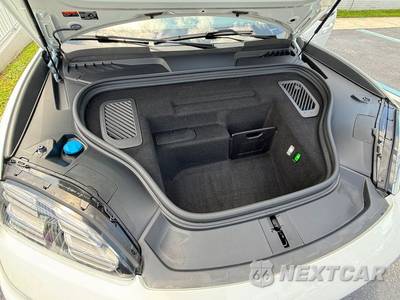 2024 Porsche Macan 4 Electric - zdjęcie 18 z 50 - miniatura