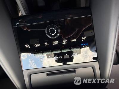 2024 Porsche Macan 4 Electric - zdjęcie 44 z 50 - miniatura