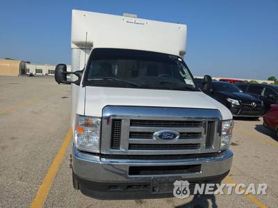 2024 Ford E-450 Cutaway DRW - zdjęcie 2 z 24 - miniatura