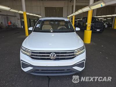 2023 Volkswagen Tiguan SE - zdjęcie 2 z 35 - miniatura