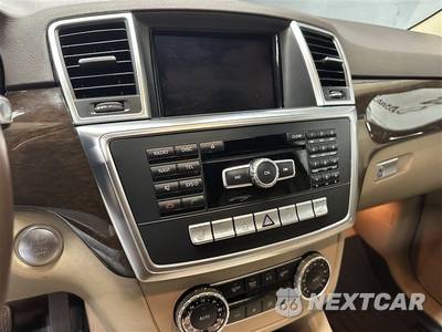 2015 Mercedes-Benz M-Class ML 250 BlueTEC - zdjęcie 23 z 27 - miniatura