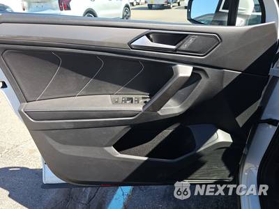 2022 Volkswagen Tiguan SE - zdjęcie 9 z 26 - miniatura