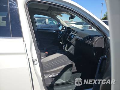 2022 Volkswagen Tiguan SE - zdjęcie 8 z 26 - miniatura