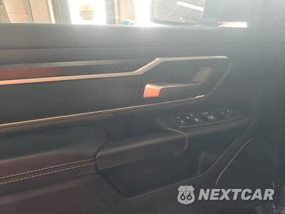 2023 Ram 1500 Big Horn Extended Cab Medium Bed - zdjęcie 9 z 28 - miniatura