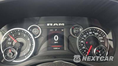 2023 Ram 1500 Big Horn Extended Cab Medium Bed - zdjęcie 17 z 28 - miniatura