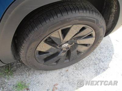 2025 Volkswagen Atlas Cross Sport 2.0T SE w/Technology - zdjęcie 22 z 27 - miniatura