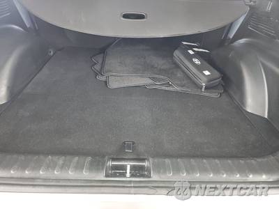 2024 Hyundai IONIQ 5 Limited - zdjęcie 16 z 33 - miniatura