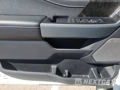 2022 Ford F-150 Hybrid LARIAT Crew Cab Short Bed - zdjęcie 9 z 23 - miniatura