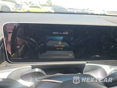 2021 Mercedes-Benz GLB 250 4MATIC - zdjęcie 12 z 24 - miniatura