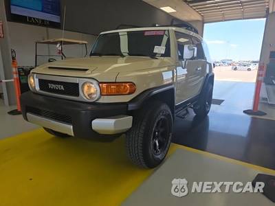 2008 Toyota FJ Cruiser w/Rear Doors - zdjęcie 1 z 16 - miniatura