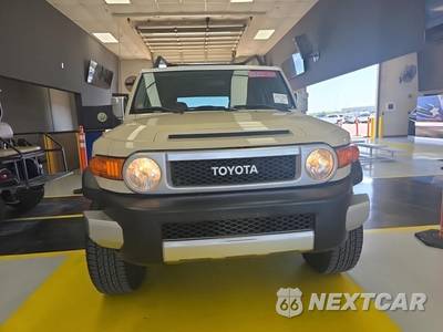 2008 Toyota FJ Cruiser w/Rear Doors - zdjęcie 2 z 16 - miniatura