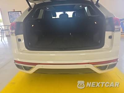 2022 Volkswagen Atlas Cross Sport 2.0T SEL R-Line - zdjęcie 13 z 17 - miniatura