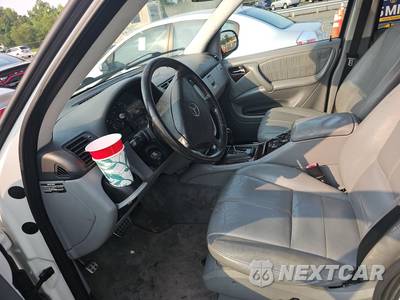 2001 Mercedes-Benz ML 320 - zdjęcie 7 z 39 - miniatura