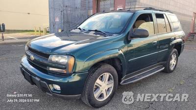 2005 Chevrolet TrailBlazer LT - zdjęcie 1 z 49 - miniatura
