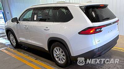 2024 Toyota Grand Highlander XLE - zdjęcie 6 z 25 - miniatura