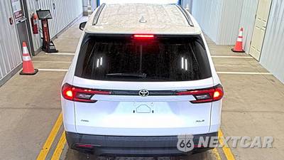 2024 Toyota Grand Highlander XLE - zdjęcie 5 z 25 - miniatura