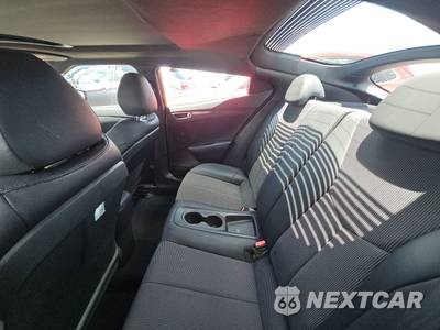 2016 Hyundai Veloster - zdjęcie 13 z 24 - miniatura