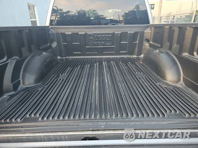 2025 Ford F-150 XLT Crew Cab Short Bed - zdjęcie 16 z 19 - miniatura