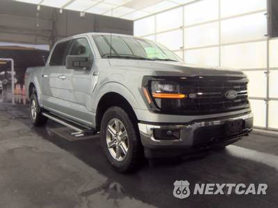 2025 Ford F-150 XLT Crew Cab Short Bed - zdjęcie 3 z 19 - miniatura