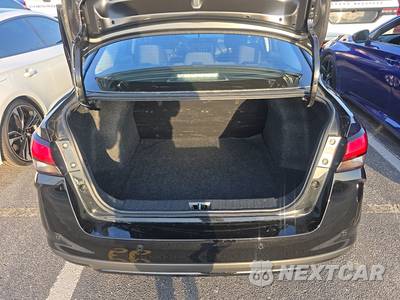 2025 Nissan Versa S - zdjęcie 16 z 21 - miniatura