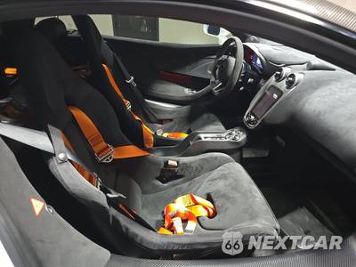 2020 McLaren 620R - zdjęcie 8 z 18 - miniatura
