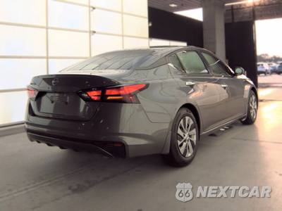 2023 Nissan Altima S - zdjęcie 4 z 41 - miniatura