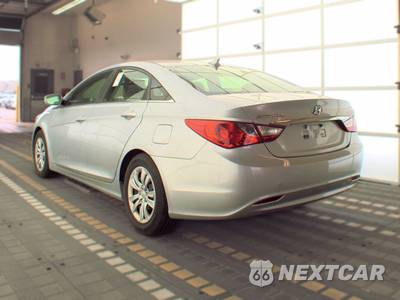 2011 Hyundai Sonata GLS - zdjęcie 6 z 41 - miniatura