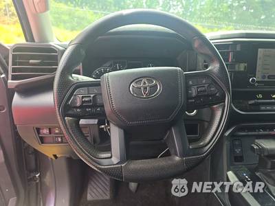 2024 Toyota Tundra SR Crew Cab Short Bed - zdjęcie 10 z 44 - miniatura