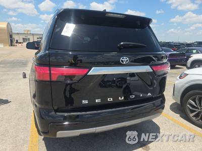 2026 Toyota Sequoia Capstone - zdjęcie 5 z 19 - miniatura