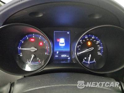 2020 Toyota C-HR XLE - zdjęcie 12 z 41 - miniatura