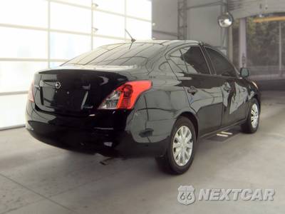 2012 Nissan Versa 1.6 S Sedan - zdjęcie 4 z 52 - miniatura