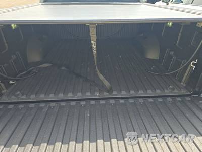 2025 Toyota Tundra i-FORCE MAX 1794 Edition Crew Cab Short Bed - zdjęcie 16 z 21 - miniatura