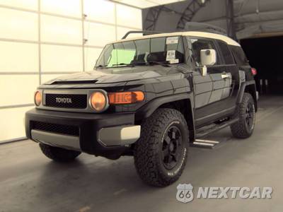 2008 Toyota FJ Cruiser w/Rear Doors