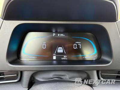 2025 Hyundai Elantra SEL Sport - zdjęcie 13 z 27 - miniatura