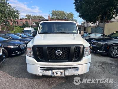 2017 Nissan NV2500 HD Cargo S Standard Roof 146.1" WB - zdjęcie 2 z 42 - miniatura