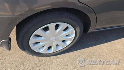 2018 Nissan Versa Sedan S Plus - zdjęcie 26 z 41 - miniatura