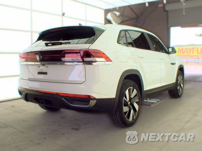 2025 Volkswagen Atlas Cross Sport 2.0T SE w/Technology - zdjęcie 4 z 23 - miniatura