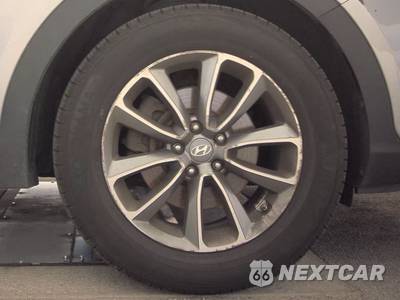 2017 Hyundai Santa Fe SE - zdjęcie 10 z 36 - miniatura