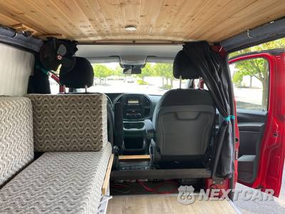 2016 Mercedes-Benz Metris Cargo Van 126.0" WB - zdjęcie 5 z 51 - miniatura
