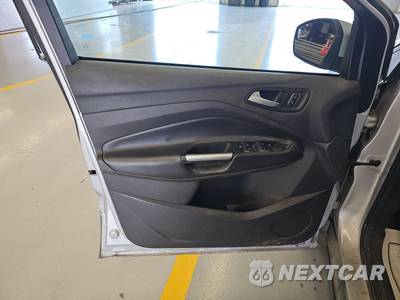 2017 Ford Escape SE - zdjęcie 9 z 30 - miniatura