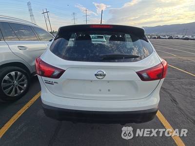 2019 Nissan Rogue Sport S - zdjęcie 5 z 50 - miniatura