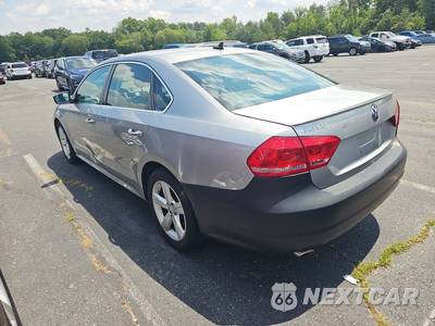 2013 Volkswagen Passat 2.5L SE - zdjęcie 6 z 38 - miniatura