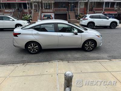 2021 Nissan Versa SV - zdjęcie 8 z 17 - miniatura