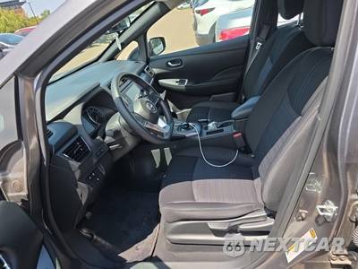 2025 Nissan LEAF S - zdjęcie 11 z 26 - miniatura