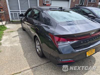 2021 Hyundai Elantra SE - zdjęcie 4 z 14 - miniatura